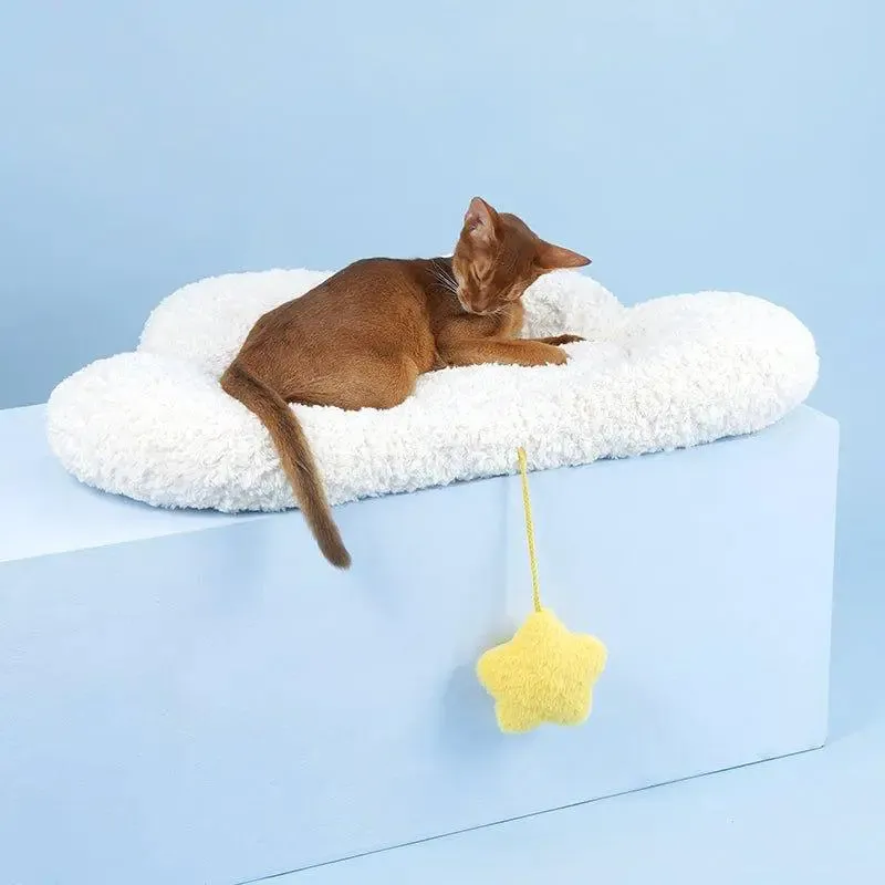 Cloud Pet Mat – Soft Sheepskin-Like Bed for Small Dogs & Cats