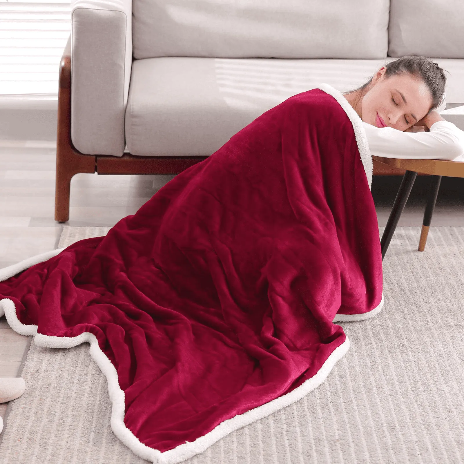 Maxkare Electric Heated Blanket 50" x 60" with 4 Heat Settings & 3H Auto-off, ETL Certification, Machine Washable Flannel & Sherpa, Red & White